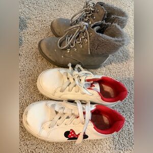 Girls shoes